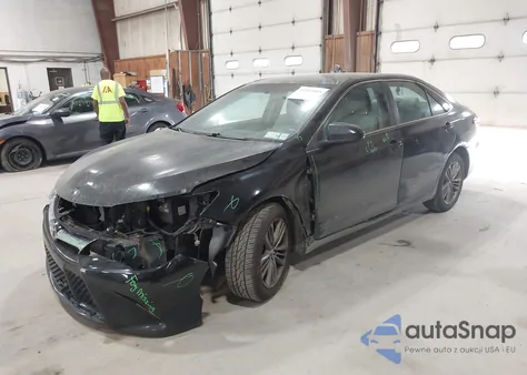 2017 Toyota Camry Se z USA, uszkodzony, nr VIN 4T1BF1FK9HU297615